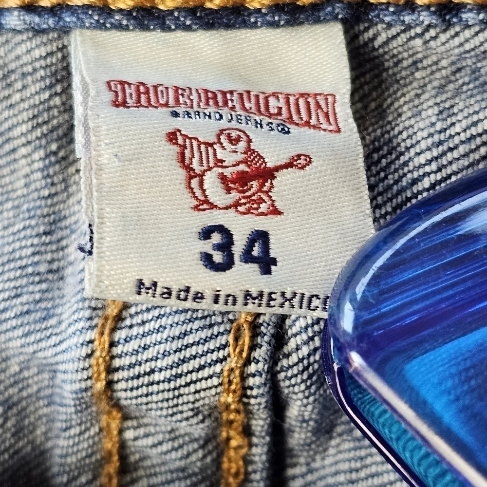 True Religion Jeans mens 34 Blue Denim Medium wash Vintage Retro 90s jeans Y2K
